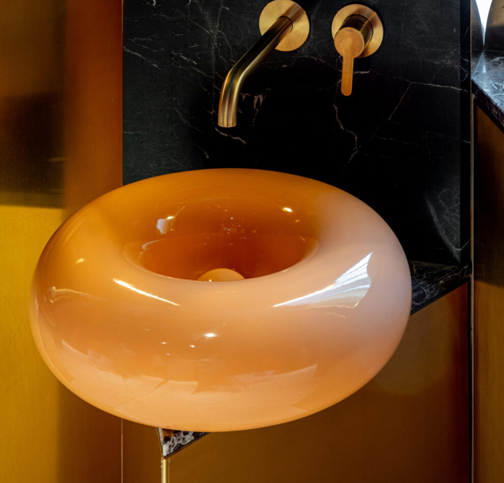fume restoran trone